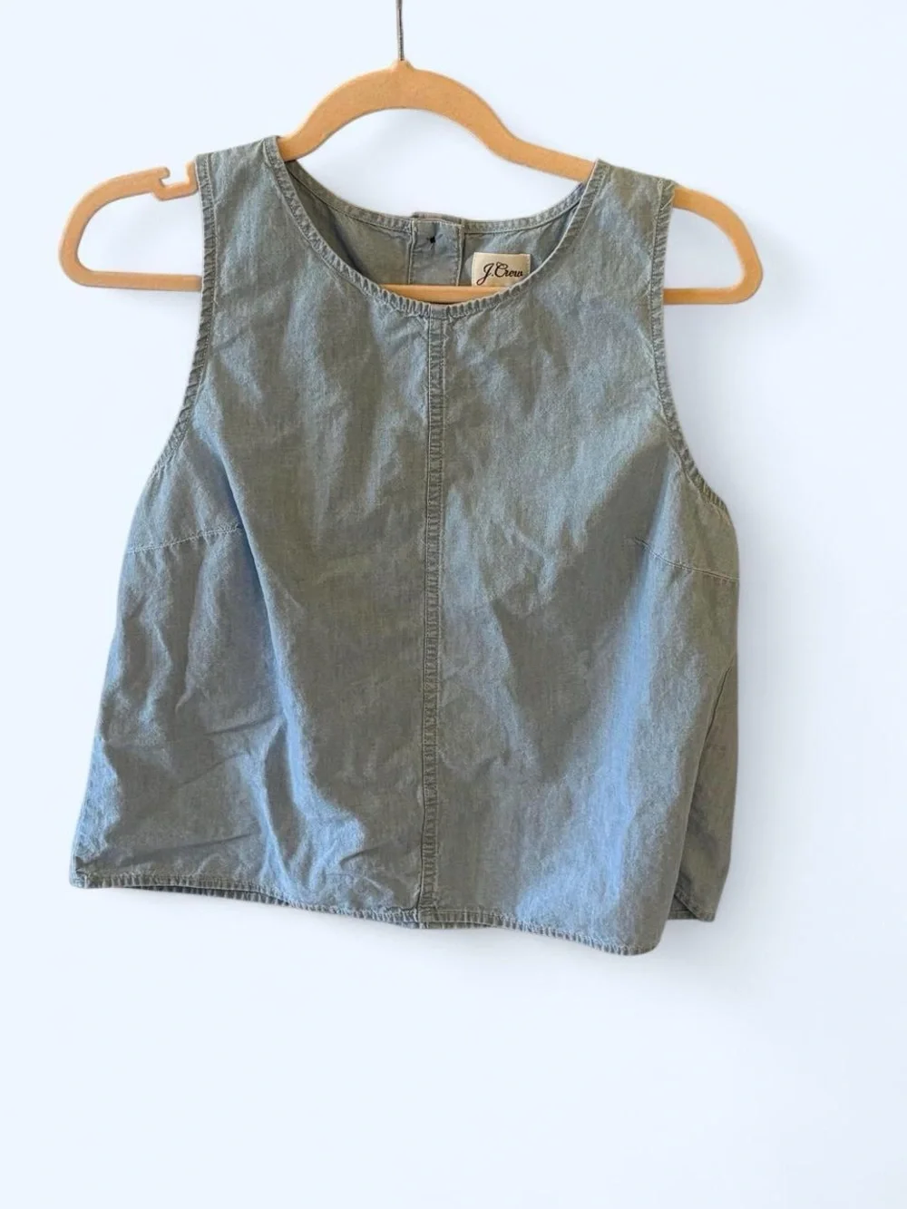 J. Crew 100% Cotton Chambray Button Back Tank Size Large